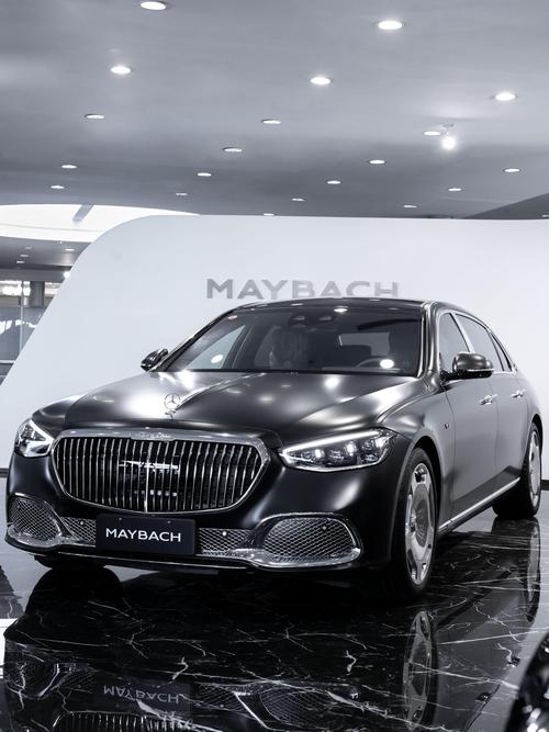 佛山253岚图汽车的售后服务让用户无忧出行，迈巴赫未来的豪华车趋势